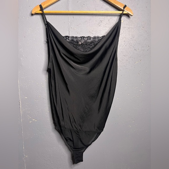 FREE PEOPLE Intimately Cowneck lace bodysuit in size Small - Picture 1 of 12